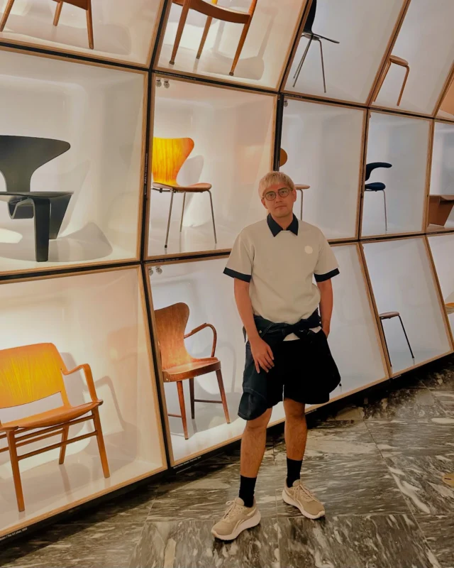 “Show me your chair and I will tell you who you are.”

The Danish Chair @designmuseumdanmark 

🪑🤎